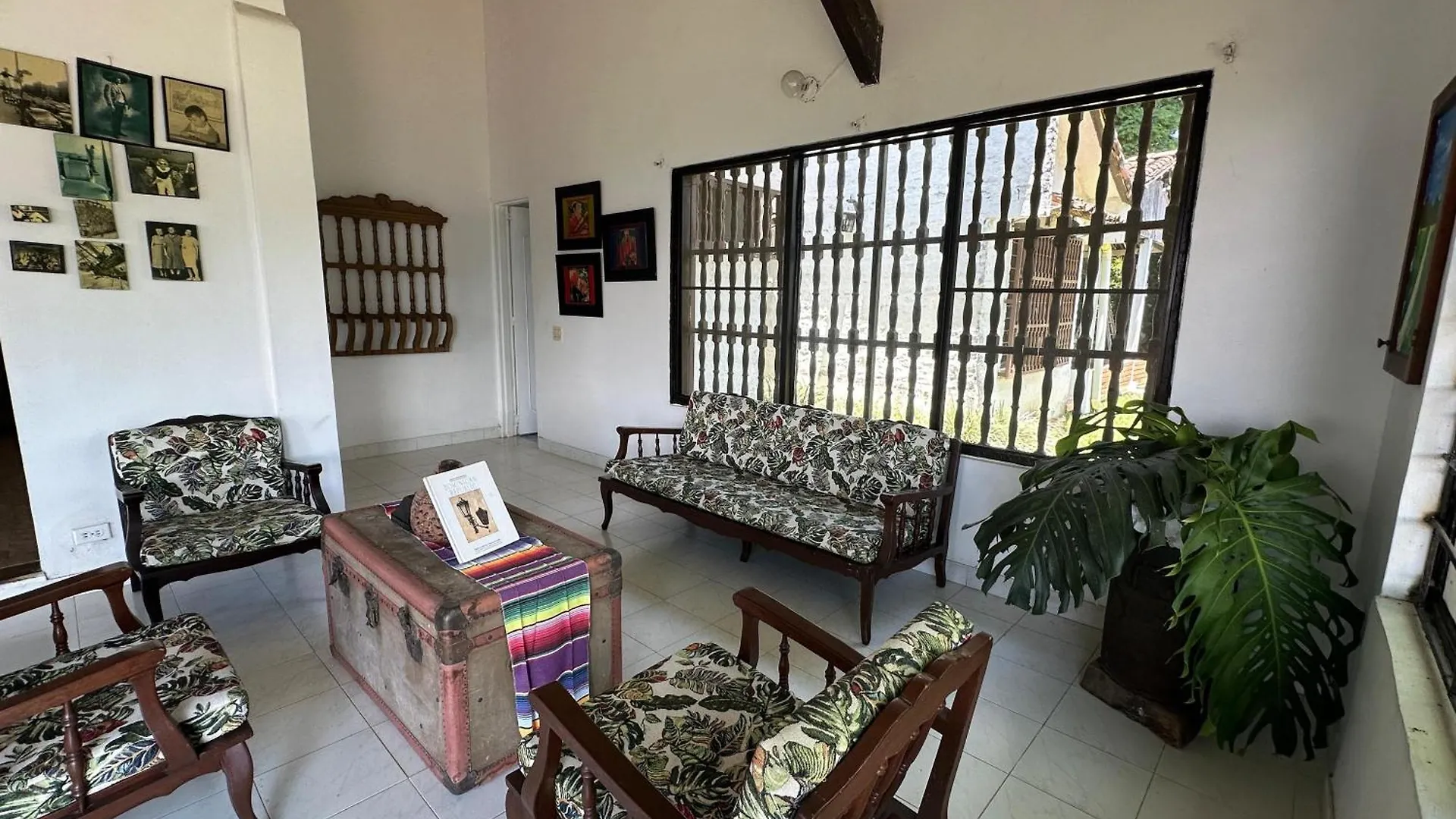 La Villa The View Pance 0*,
